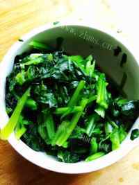 家常菜菠菜炒粉丝做法图解4)
