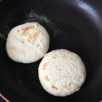 五味俱全的腊汁肉夹馍做法图解15)