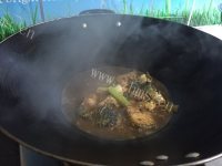 回味无穷的红烧马鲛鱼做法图解10)