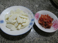 爽口泡菜炒山药做法图解1)