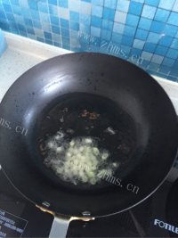 家常菜土豆豆角炖肉做法图解8)