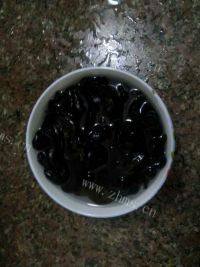 家常菜凉拌茄子做法图解3)