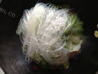 外婆教我做包菜炒粉丝做法图解7)