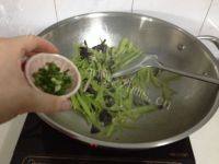 家常菜莴笋炒肉丝
