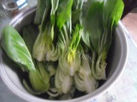 家常菜白灼油菜做法图解2)