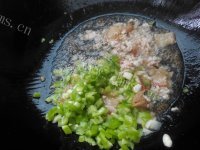 私房菜青豆角肉末做法图解4)