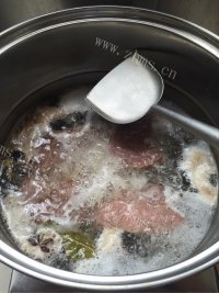 美味的麻辣牛肉条做法图解3)