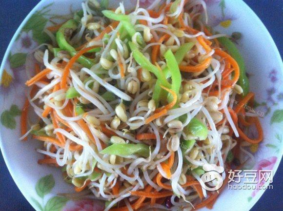 鲜美的素炒豆芽