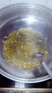 口感极佳的枸杞蜂蜜柚子茶做法图解5)
