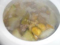 家常菜板栗炖排骨