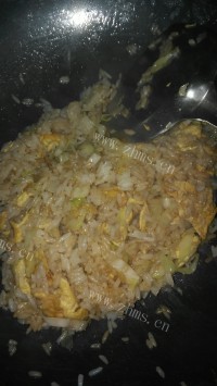 简单的包菜蛋炒饭做法图解6)