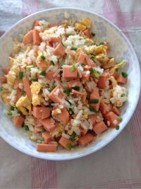 口感极佳的火腿蛋炒饭