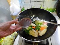 美味西兰花炒鱿鱼花做法图解14)