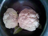 色味俱佳的素炒花菜做法图解1)