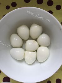 养人的银耳花生红枣羹做法图解2)
