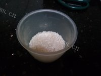 美味的板栗瘦肉粥做法图解1)