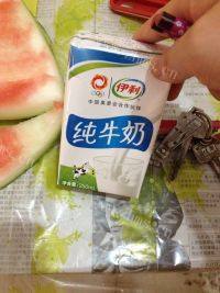 自制酸奶做法图解3)