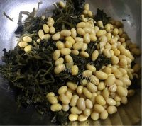 雪里蕻拌金豆做法图解5)