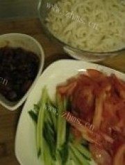 自己做的牛肉炒乌冬面做法图解2)