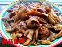 色香味浓的蘑菇炒肉