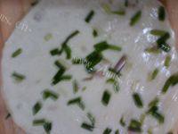 自己做的葱油饼做法图解7)
