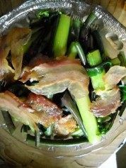 家常菜腊肉炒红菜薹