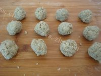 香甜绿豆沙混糖月饼做法图解3)
