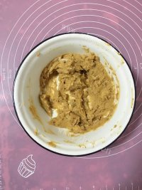 美味营养的红糖核桃饼干做法图解1)