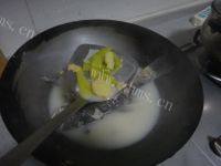 营养美食之奶白鲫鱼汤做法图解9)