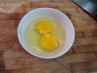 简单的「手工美食」丝瓜炒蛋的做法图解二