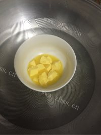 独特的草莓芝士蛋糕做法图解3)