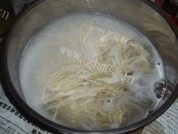 鸡蛋青菜面做法图解3)