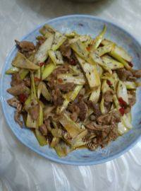 家庭版高笋炒肉