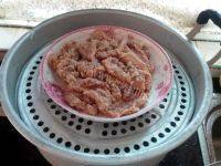 粉蒸肉质嫩爽口 做法图解5)