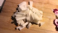 好喝的鲜榨柠檬芹菜萝卜汁做法图解6)