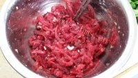香菜炒牛肉做法图解1)