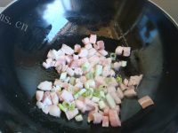 鲜香的猪肉土豆粉汤做法图解6)
