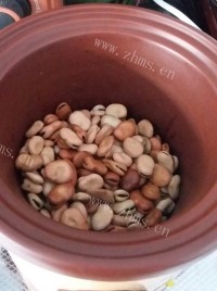 下酒菜五香蚕豆做法图解2)