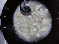 家常菜蛤蜊炖豆腐做法图解7)