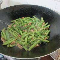 家常菜四季豆炒肉片