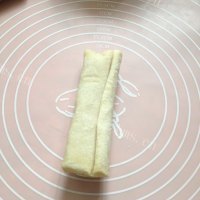 色香味浓的榴莲酥做法图解3)