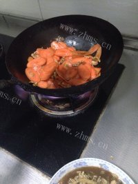 胡萝卜炒肉做法图解6)