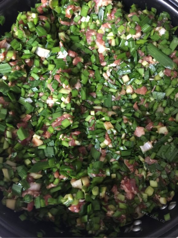 美味营养的韭菜肉包子