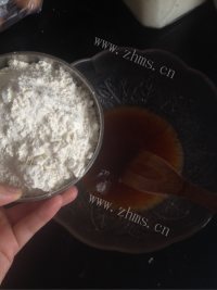 自制紫薯月饼做法图解3)