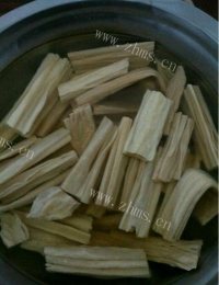 清炒腐竹做法图解1)