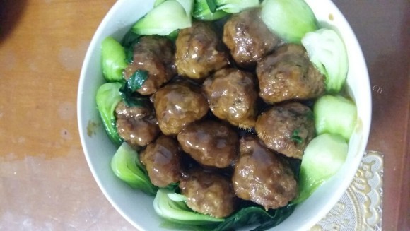 美味佳肴般的红烧狮子头