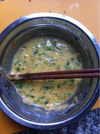 最爱的鸡蛋煎饼做法图解3)