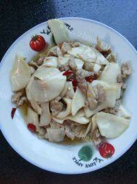 家常菜杏鲍菇炒肉