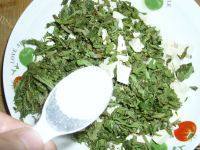 家常菜香椿芽拌豆腐做法图解5)