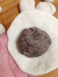 自制绿豆沙包做法图解5)